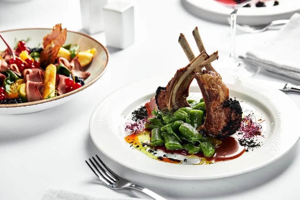 Menu na komunię: Tradycja i nowoczesność jak zaplanować idealne?